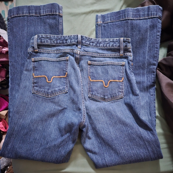 Kimes - Picture 4 of 6